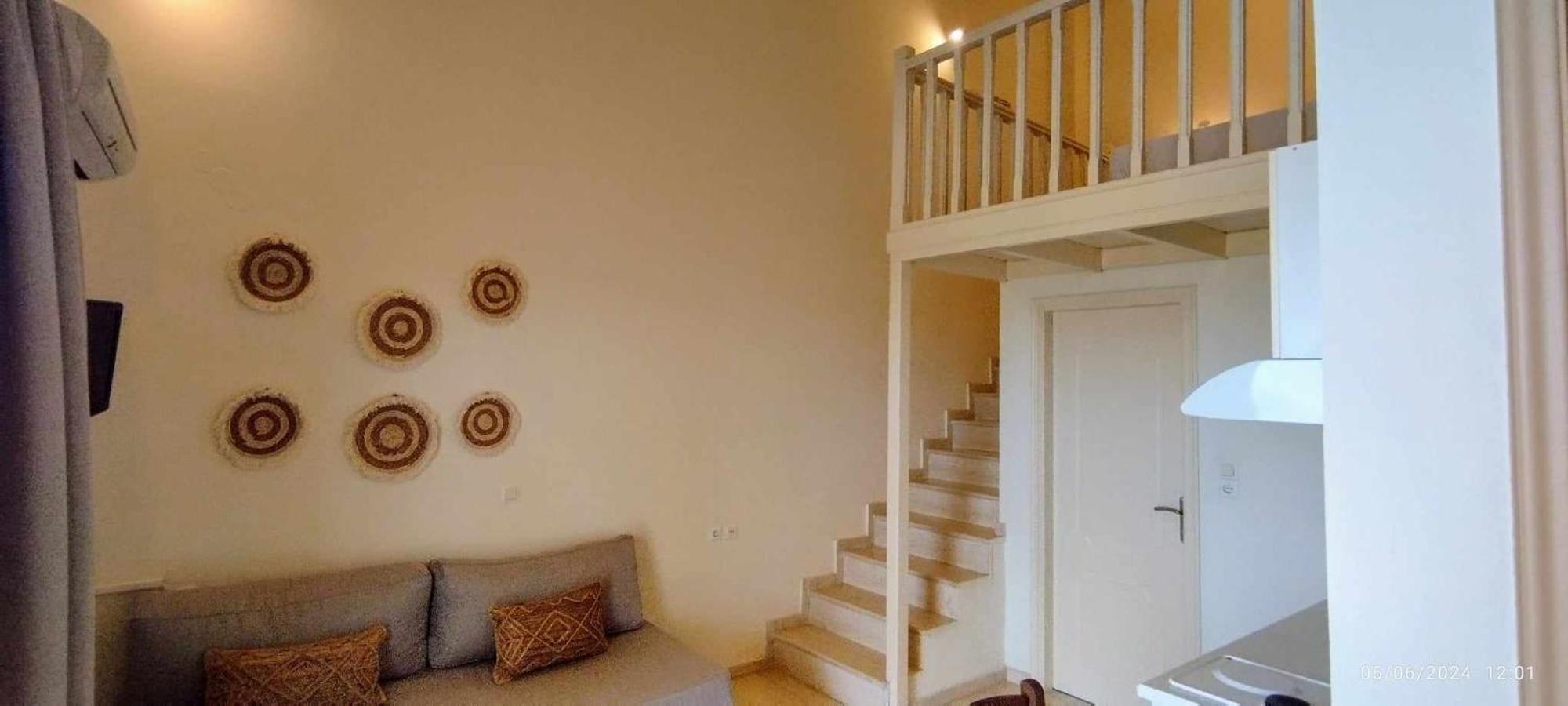 Lofos Apartments Принос Екстериор снимка