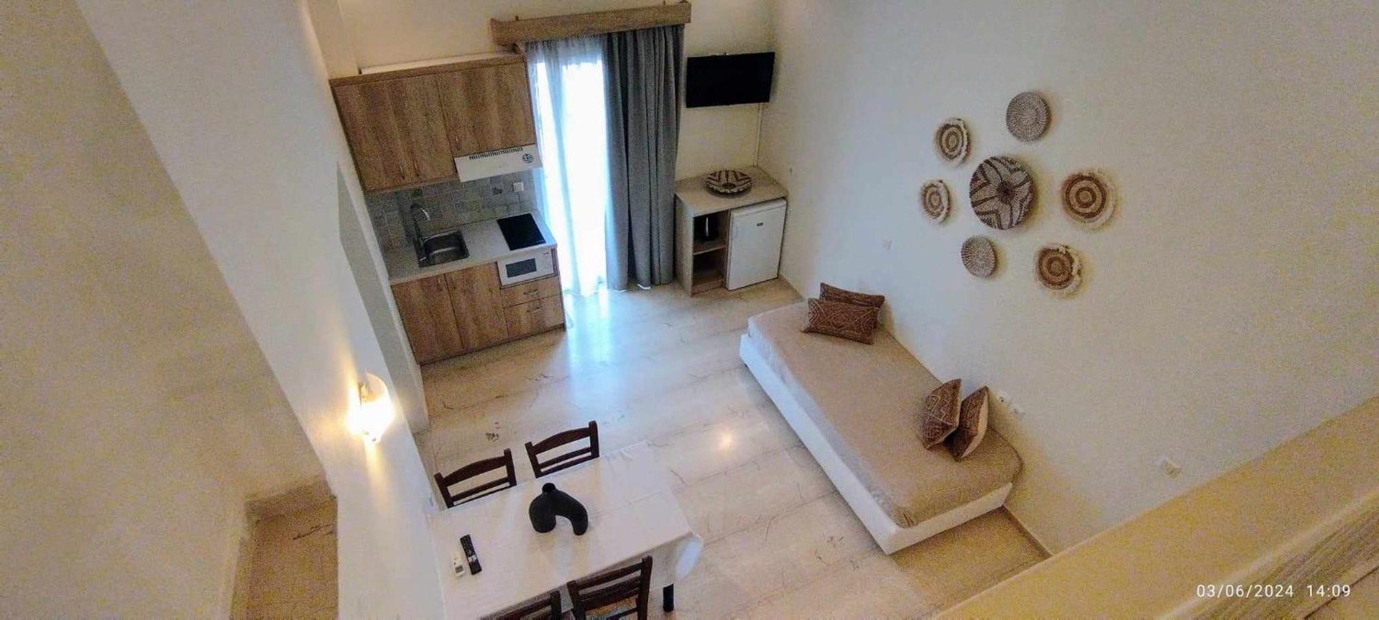 Lofos Apartments Принос Екстериор снимка