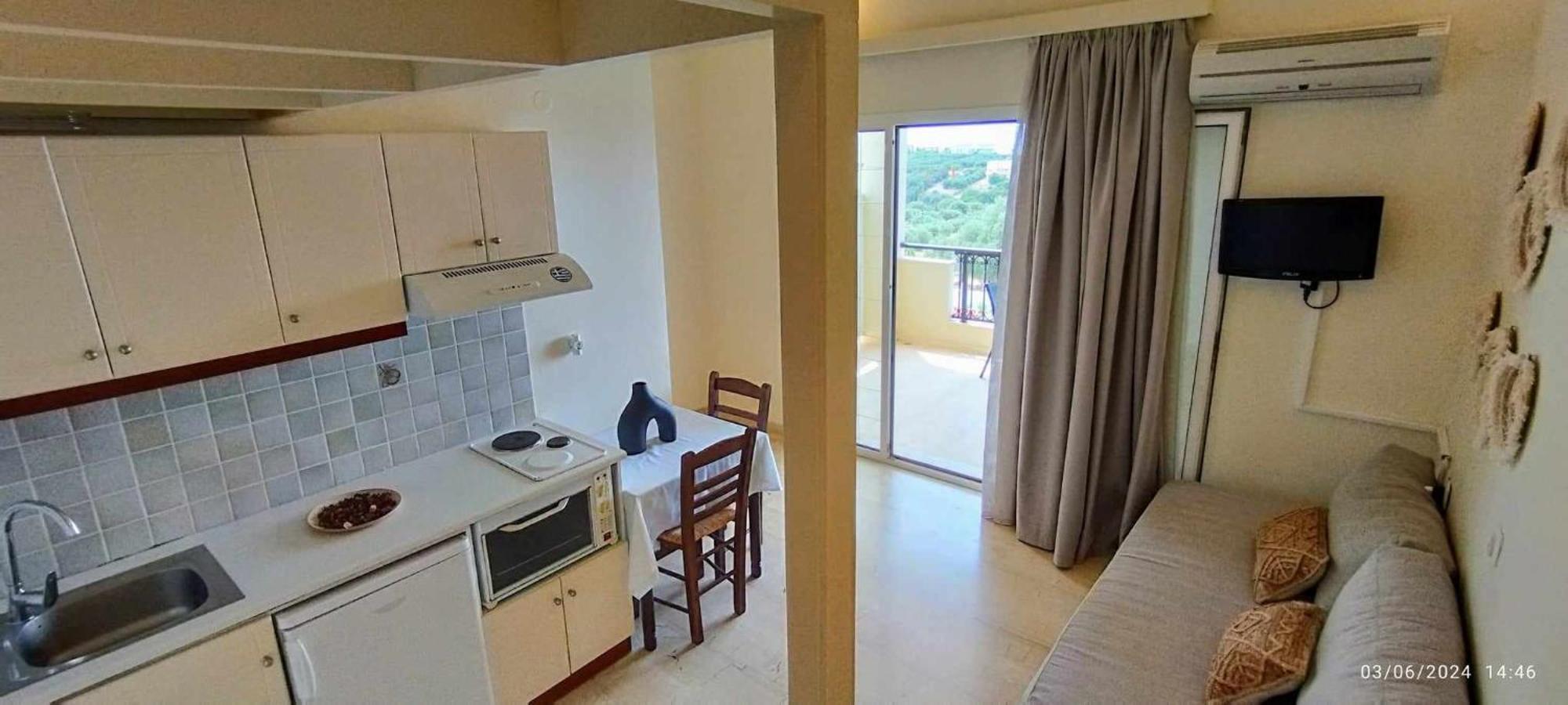 Lofos Apartments Принос Екстериор снимка