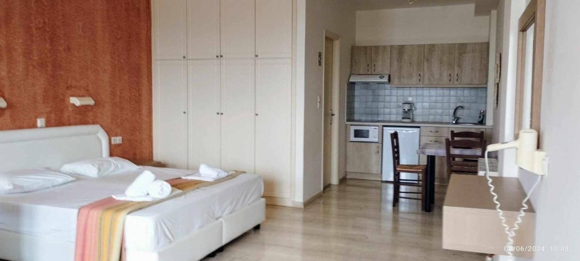 Lofos Apartments Принос Екстериор снимка