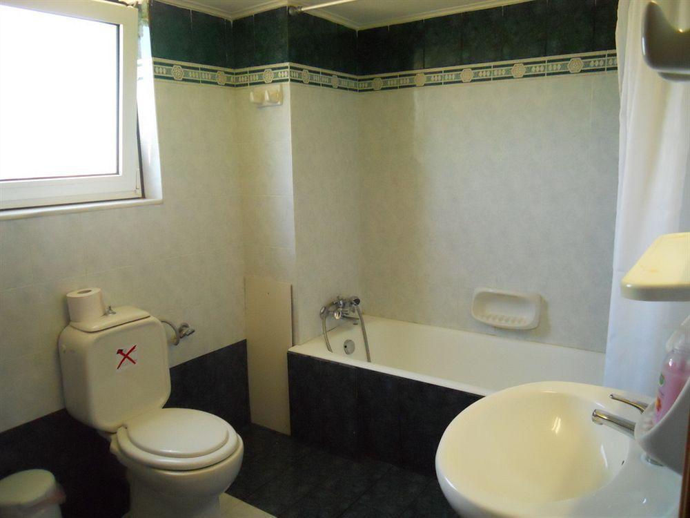 Lofos Apartments Принос Екстериор снимка